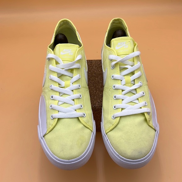 Nike SB BLZR Court Size 11.5 Yellow/White - Picture 6 of 12